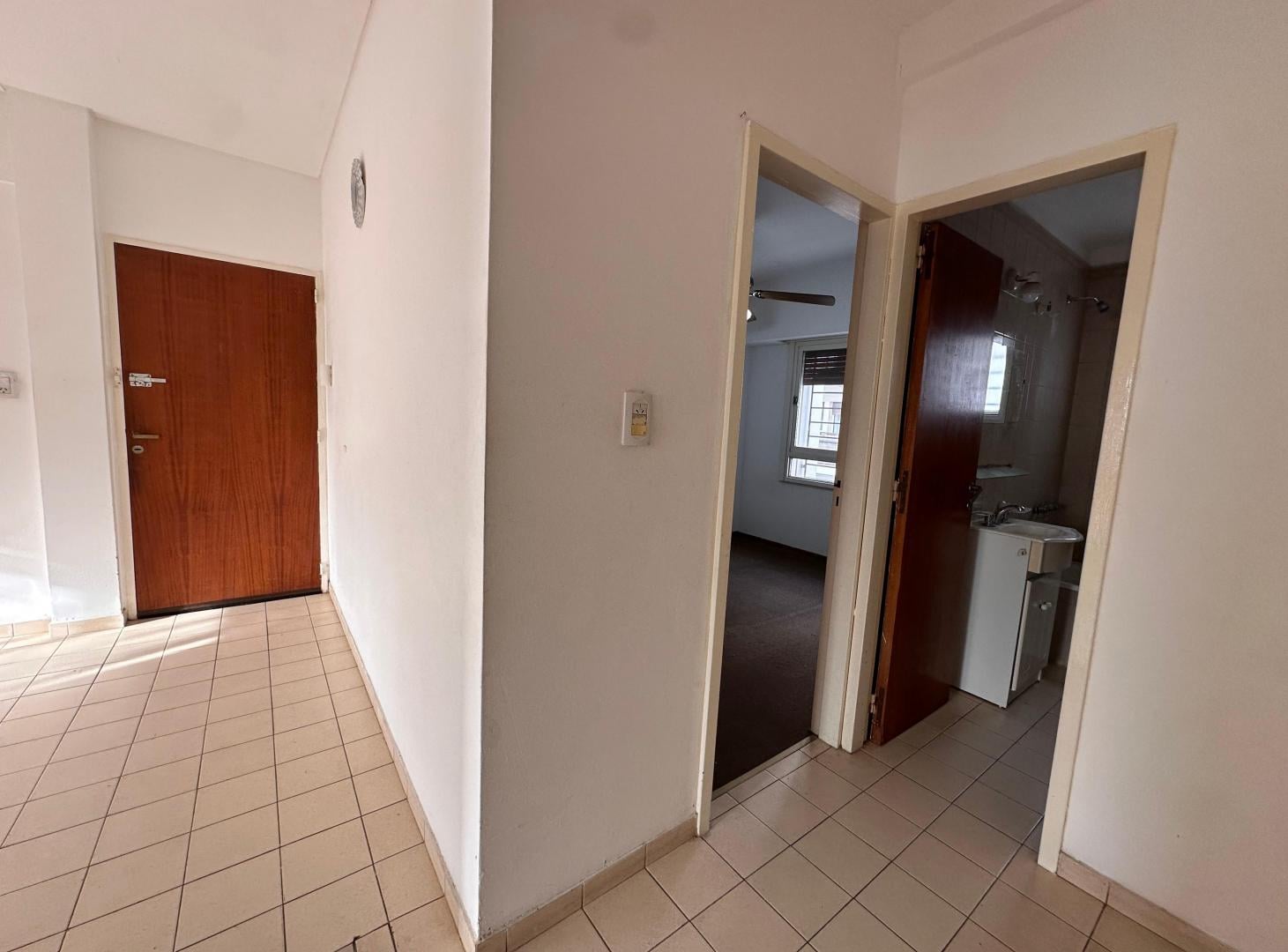 Foto de Departamento 1 Dorm - Ideal primera vivienda o inversion a metros de, imagen 2