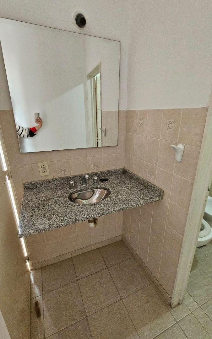 Foto de Casa en alquiler, barrio semi cerrado, MUY luminosa, imagen 3