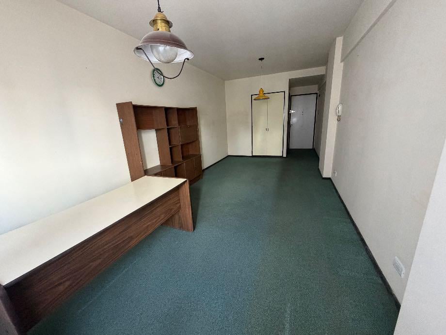 Foto de Oficina comercial de 24 m² en alquiler en Centro, imagen 5