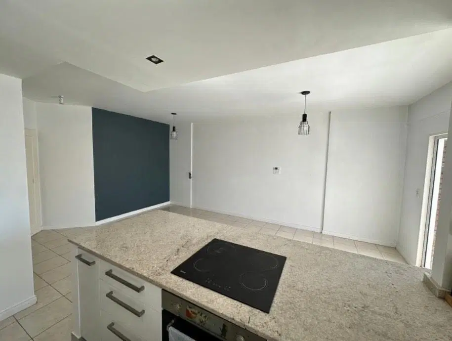 Departamento 3 ambientes c/cochera - Quilmes Centro, San Martín al 300 4