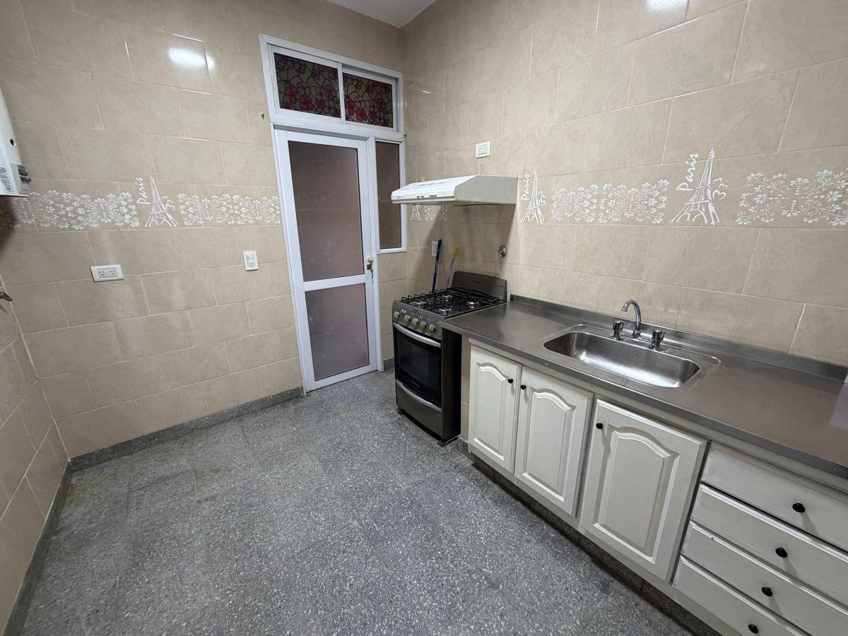 Foto de Departamento 3 ambientes c/patio y balcón - Quilmes Centro, Moreno al, imagen 5