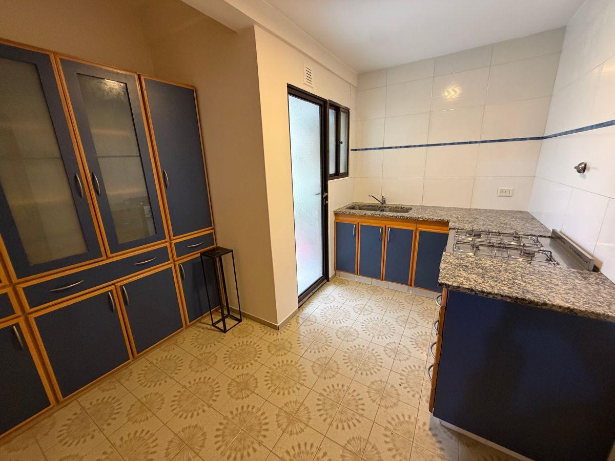Foto de Departamento con 1 dormitorio en alquiler en Quilmes Centro, imagen 1
