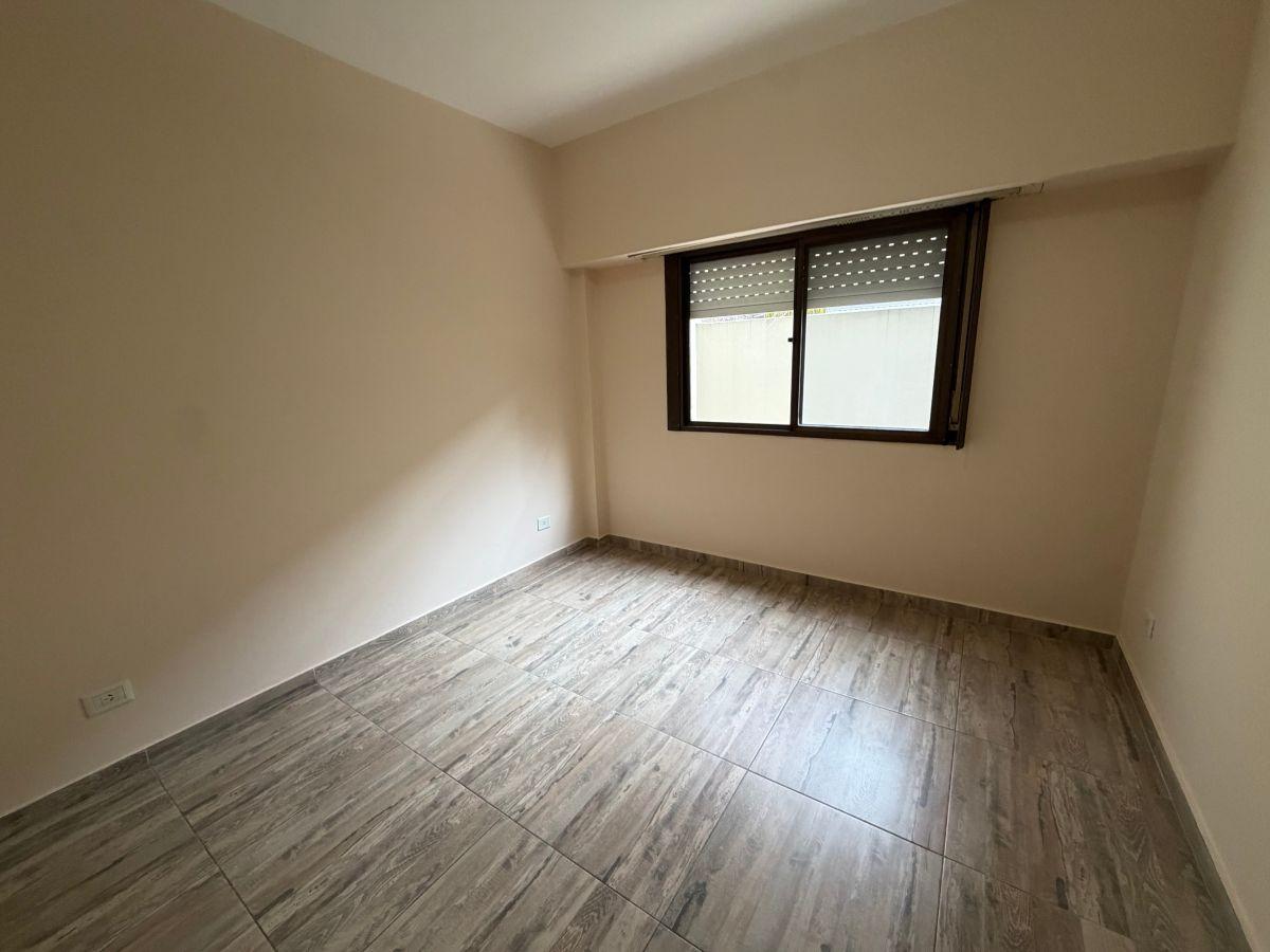 Foto de Departamento con 1 dormitorio en alquiler en Quilmes Centro, imagen 3