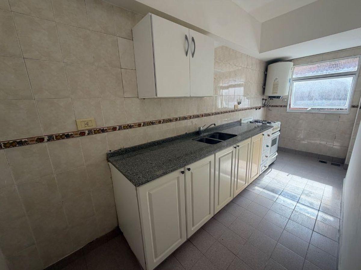 Foto de ALQUILA | 3 AMBIENTES – SEMIPISO | QUILMES CENTRO, imagen 5