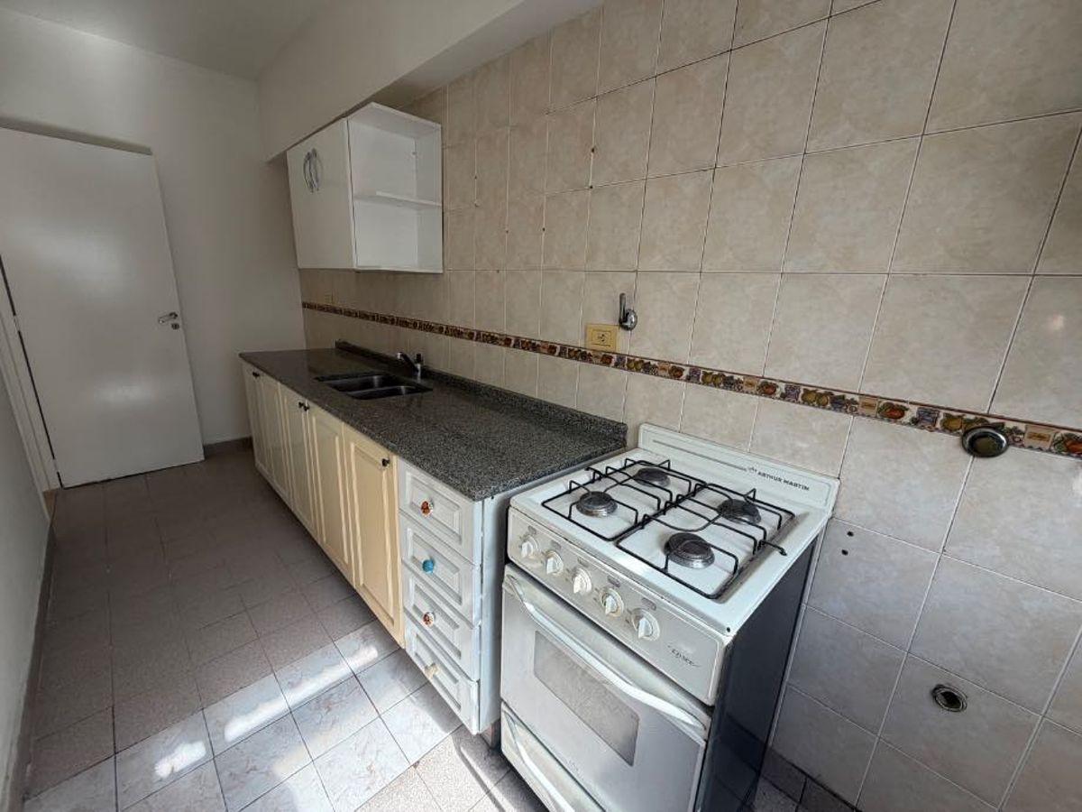 Foto de VENTA | SEMIPISO DE 3 AMBIENTES EN QUILMES CENTRO, imagen 4