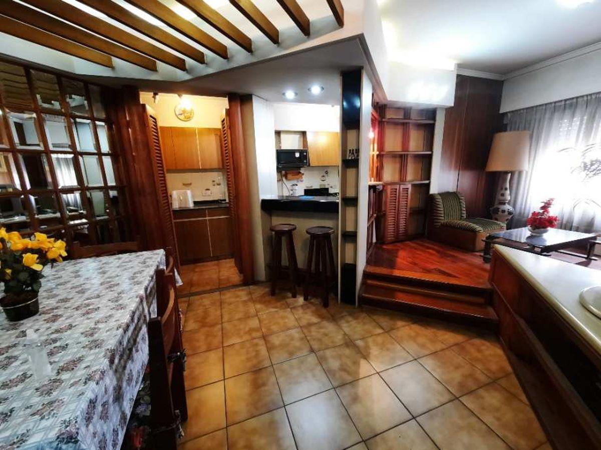 Foto de VENTA | 3 AMBIENTES + COCHERA | QUILMES CENTRO, imagen 5