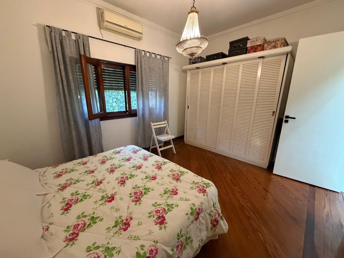 Foto de Casa en Quilmes Oeste - Jardín y Cochera, imagen 5