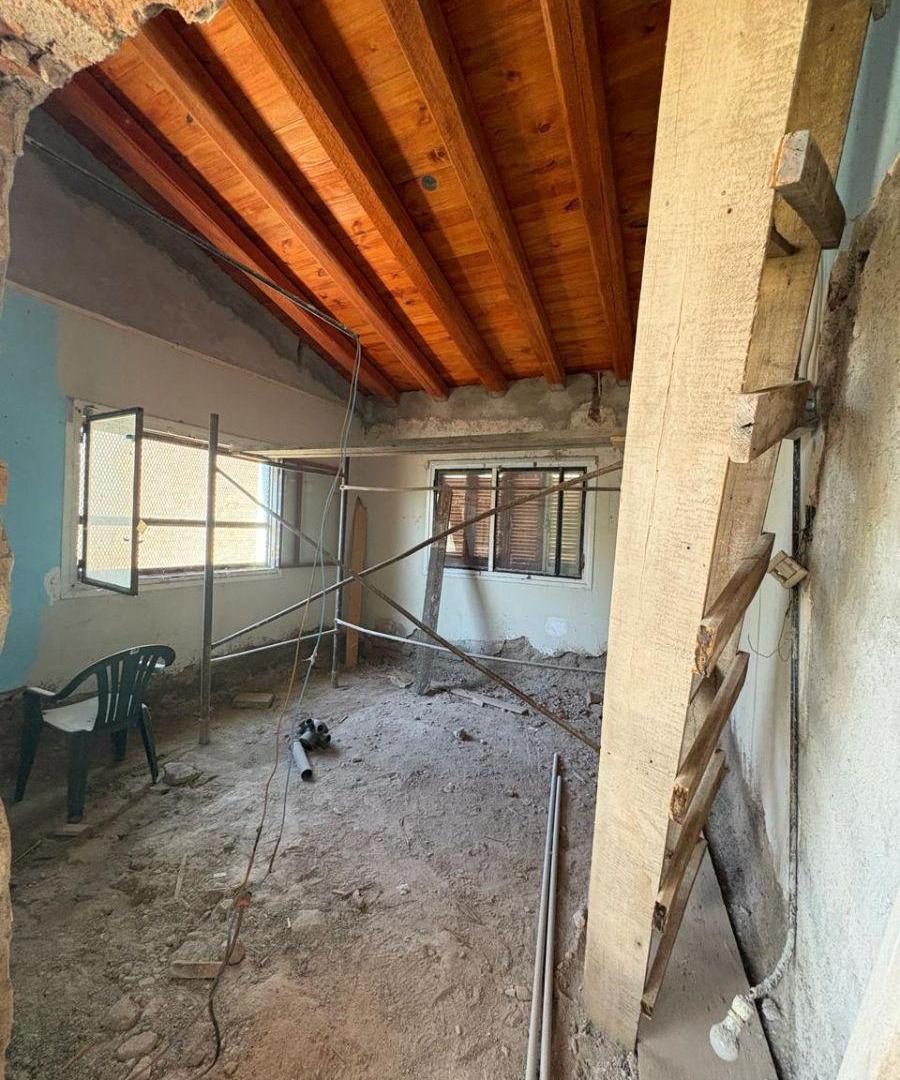 Foto de Casa a remodelar a la venta en el barrio SOEVA de GODOY CRUZ., imagen 5