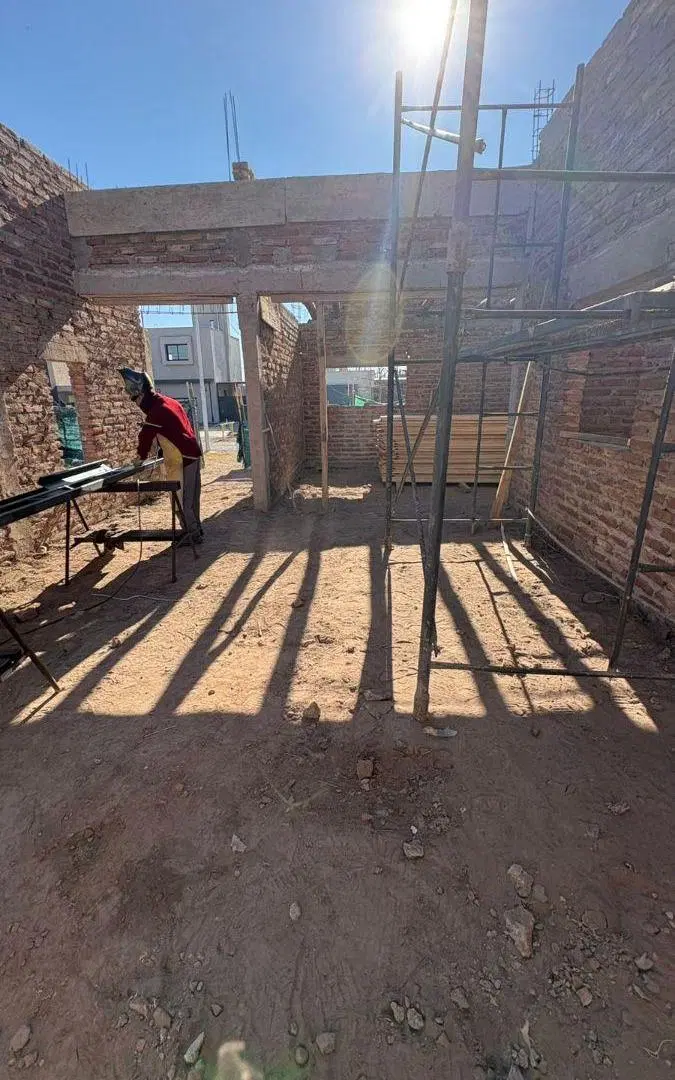 Casa en venta Barrio Pinar del Sol 6, Maipú Luzuriaga 4