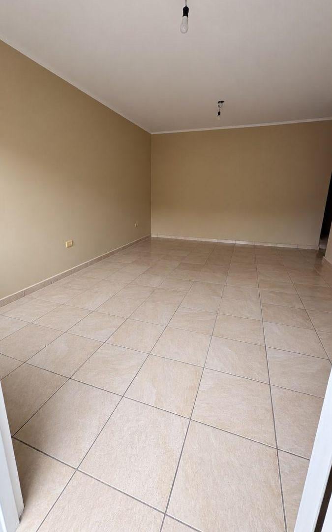 Foto de Departamento de tres ambientes en alquiler en Barrio Las Cañas de, imagen 2
