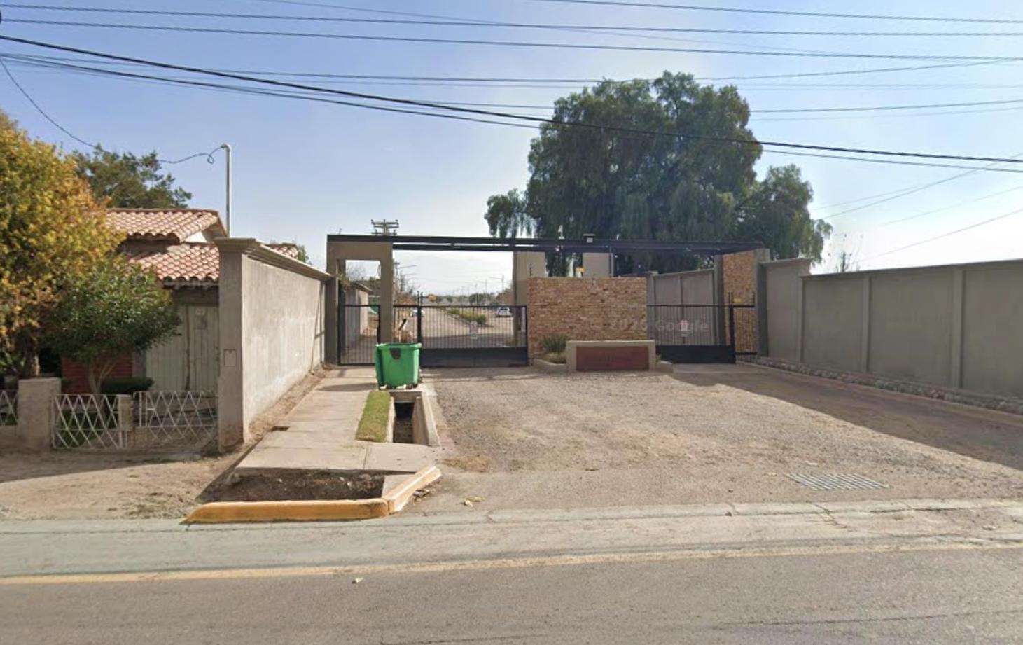 Foto de LOTE EN VENTA – BARRIO OLIVOS DE RUSSELL, imagen 3
