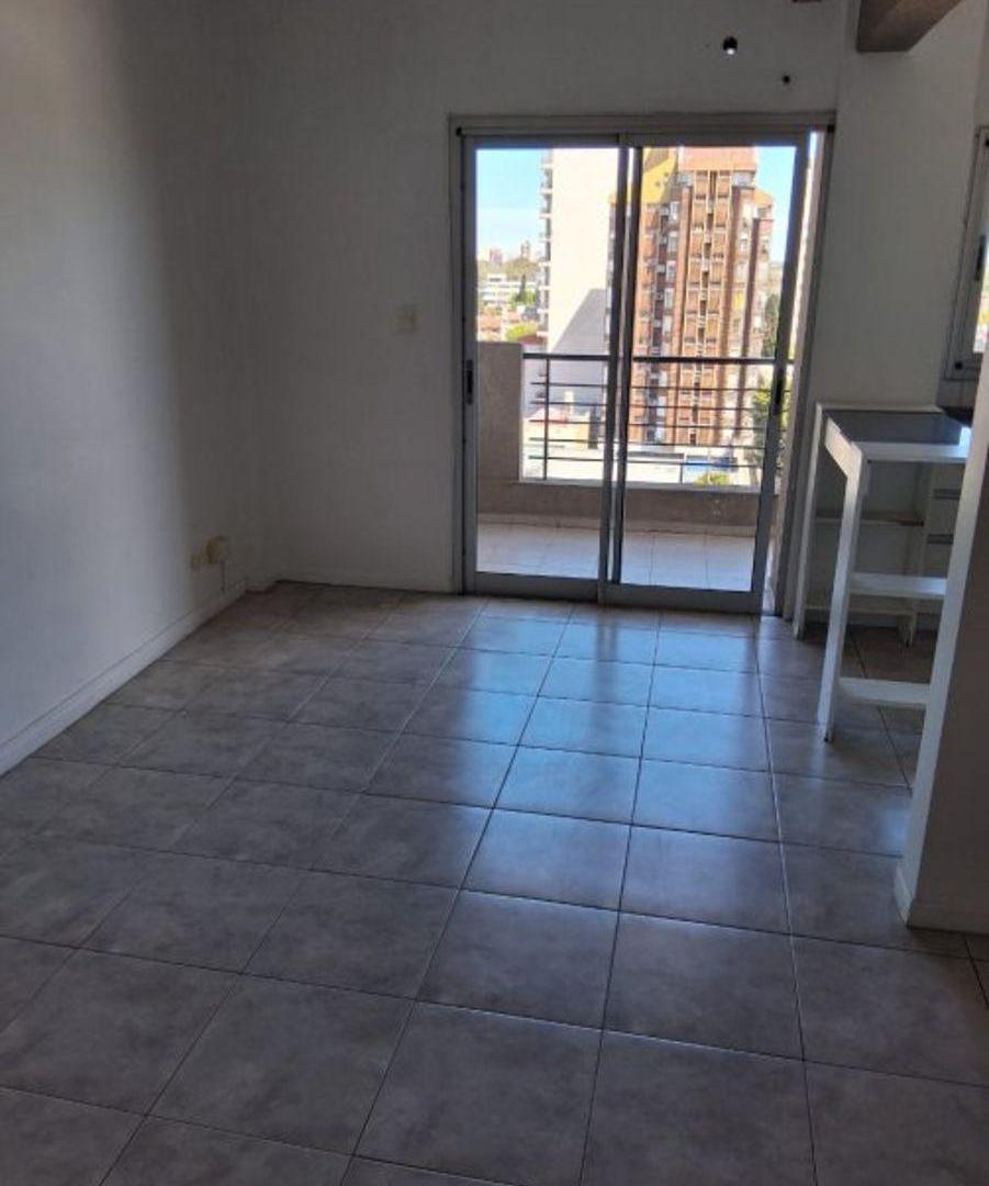 Foto de Departamento 2 Amb con cochera en venta, imagen 2