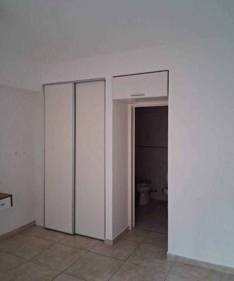 Foto de Departamento mono ambiente en el centro de Lanus Este, imagen 3