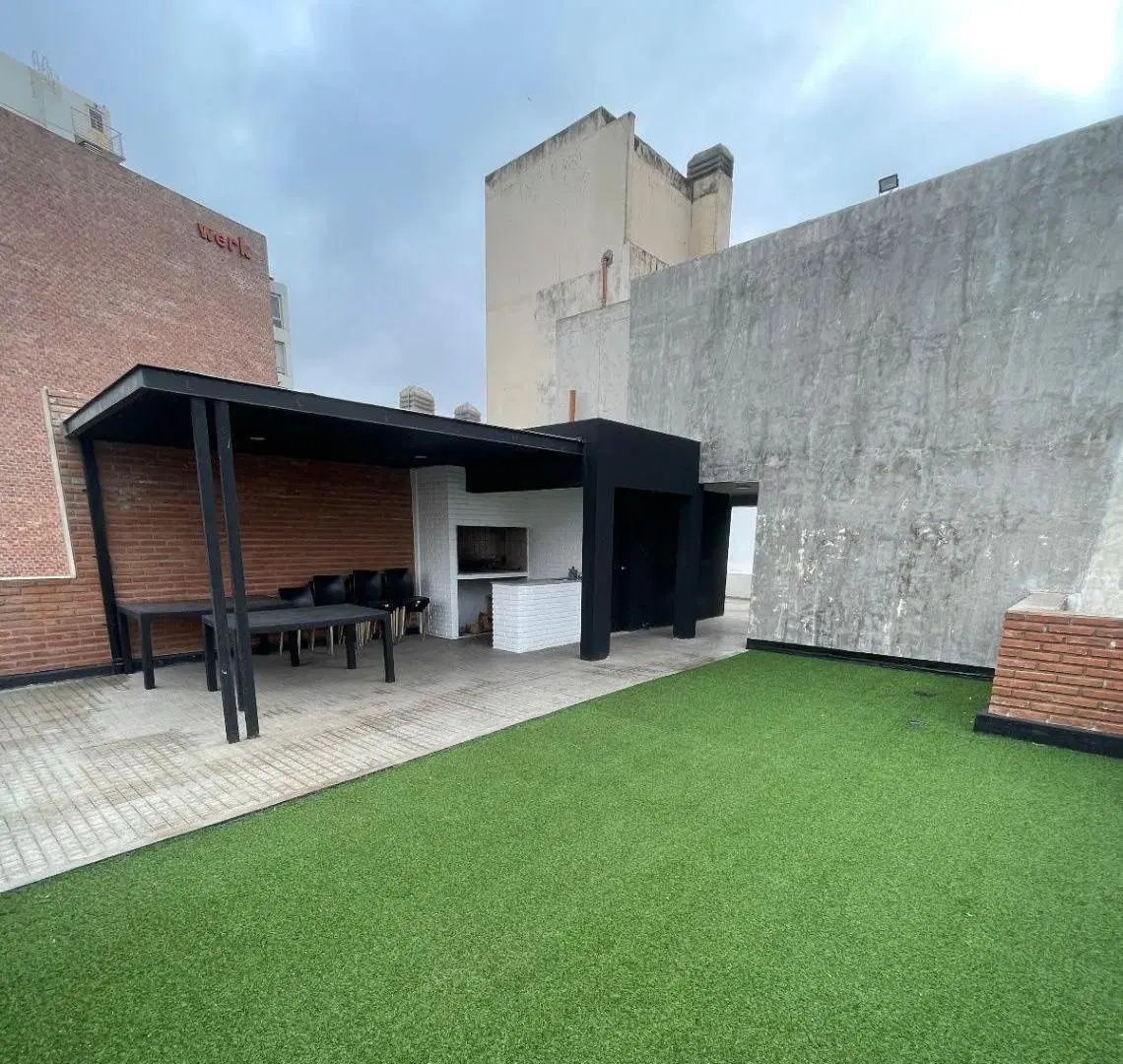 Alquiler monoambiente con amenities en Barrio Lourdes, Rosario. 3