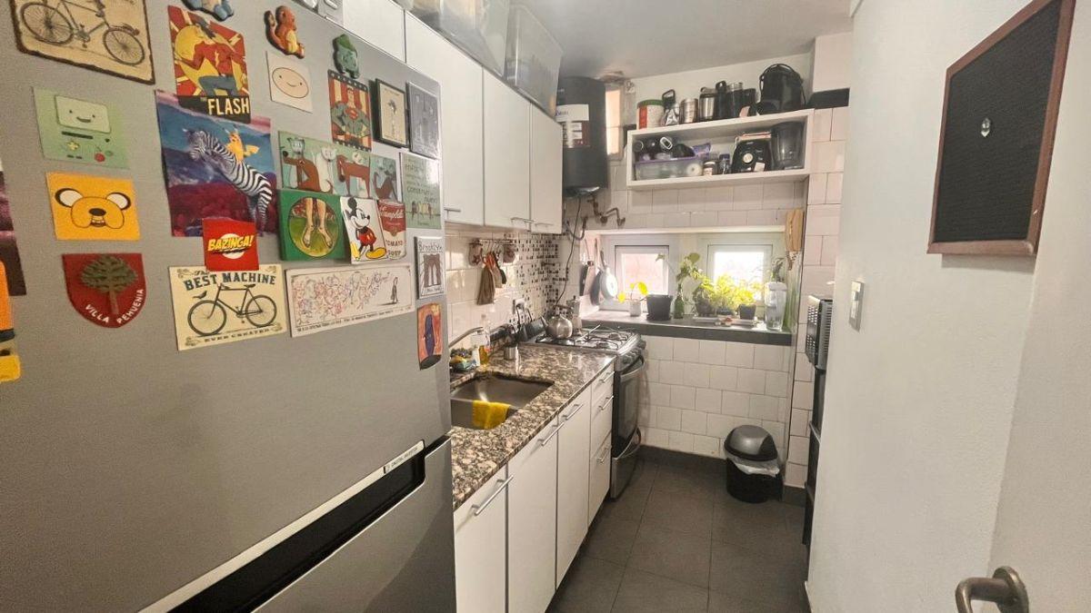 Foto de DEPARTAMENTO EN VENTA DOS AMBIENTES AL FRENTE CON COCHERA LANUS ESTE, imagen 4