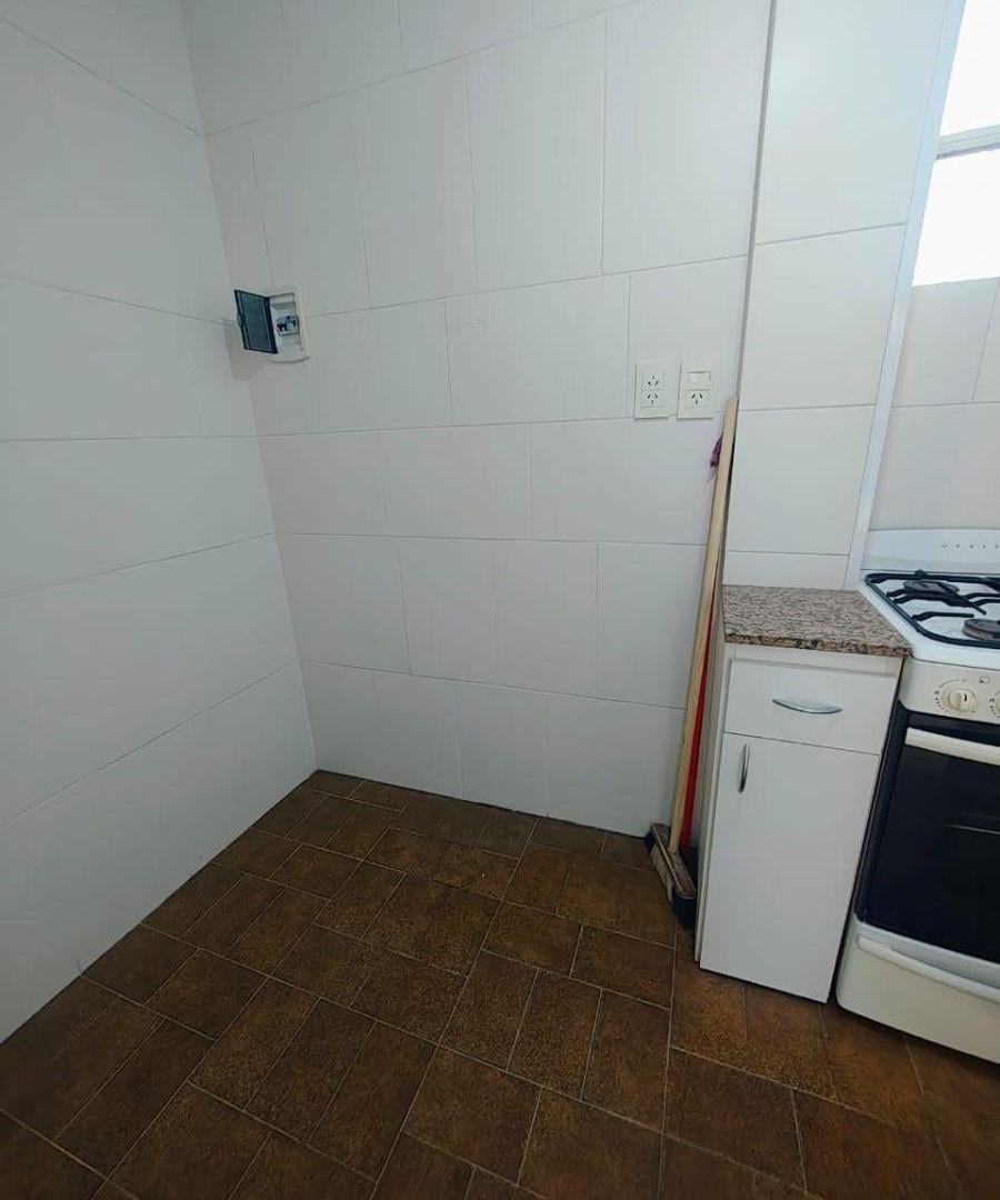 Foto de SENILLOSA 500, 3 AMBIENTES- COCINA SEPARADA- MUY LUMINOSO, imagen 5