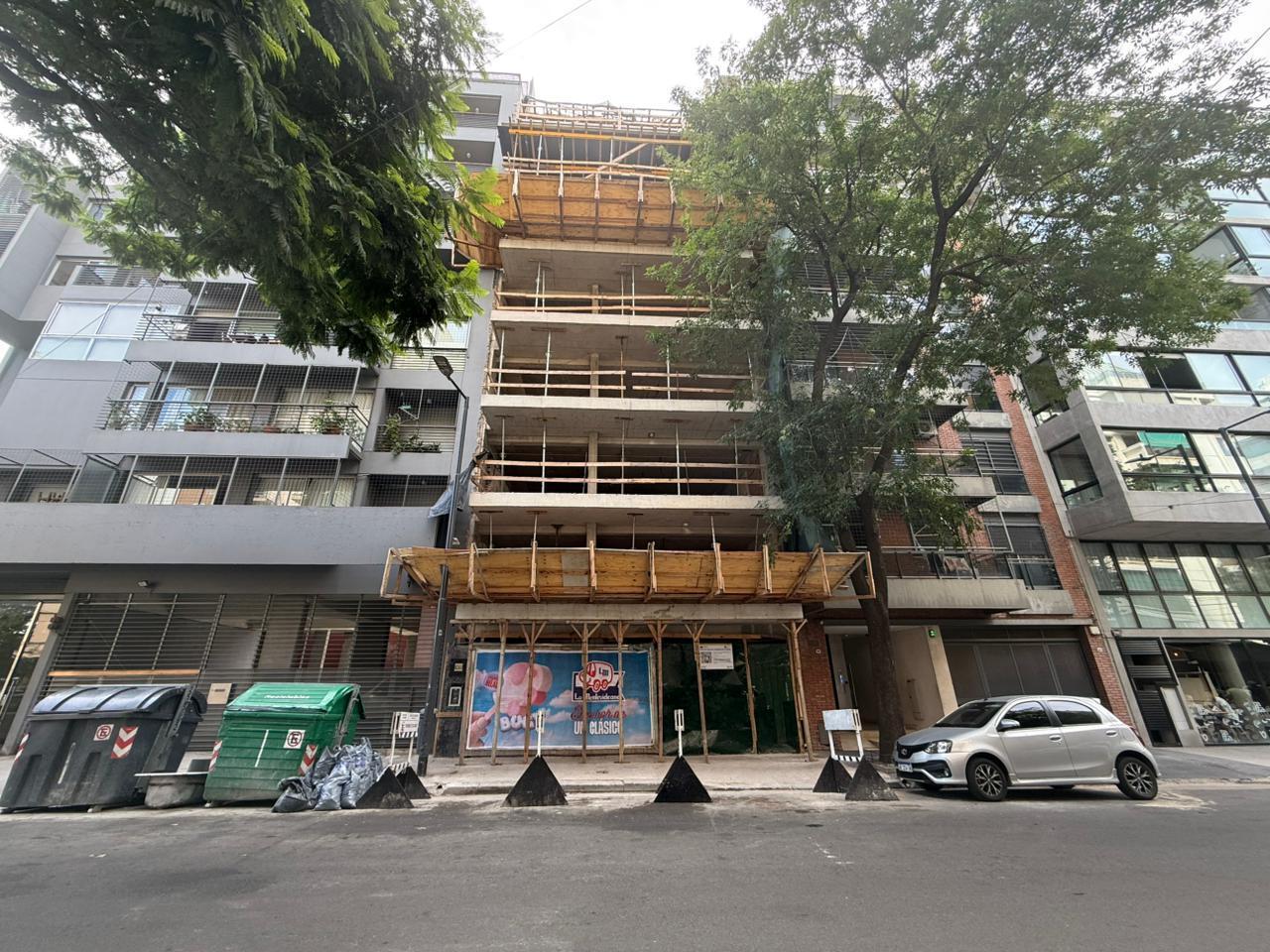 Obra iniciada. Venta Colegiales, Ambiente en L-  Baño, toilette y Balcón Aterrazado