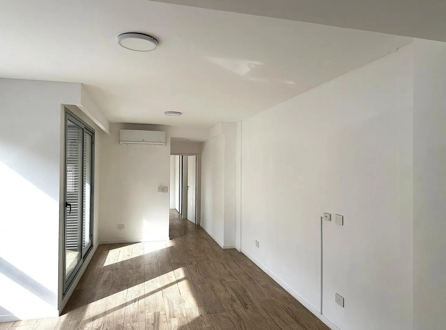 2 amb Alquiler en Nuñez, Cochera fija. 2 años de antig. Amenities 4