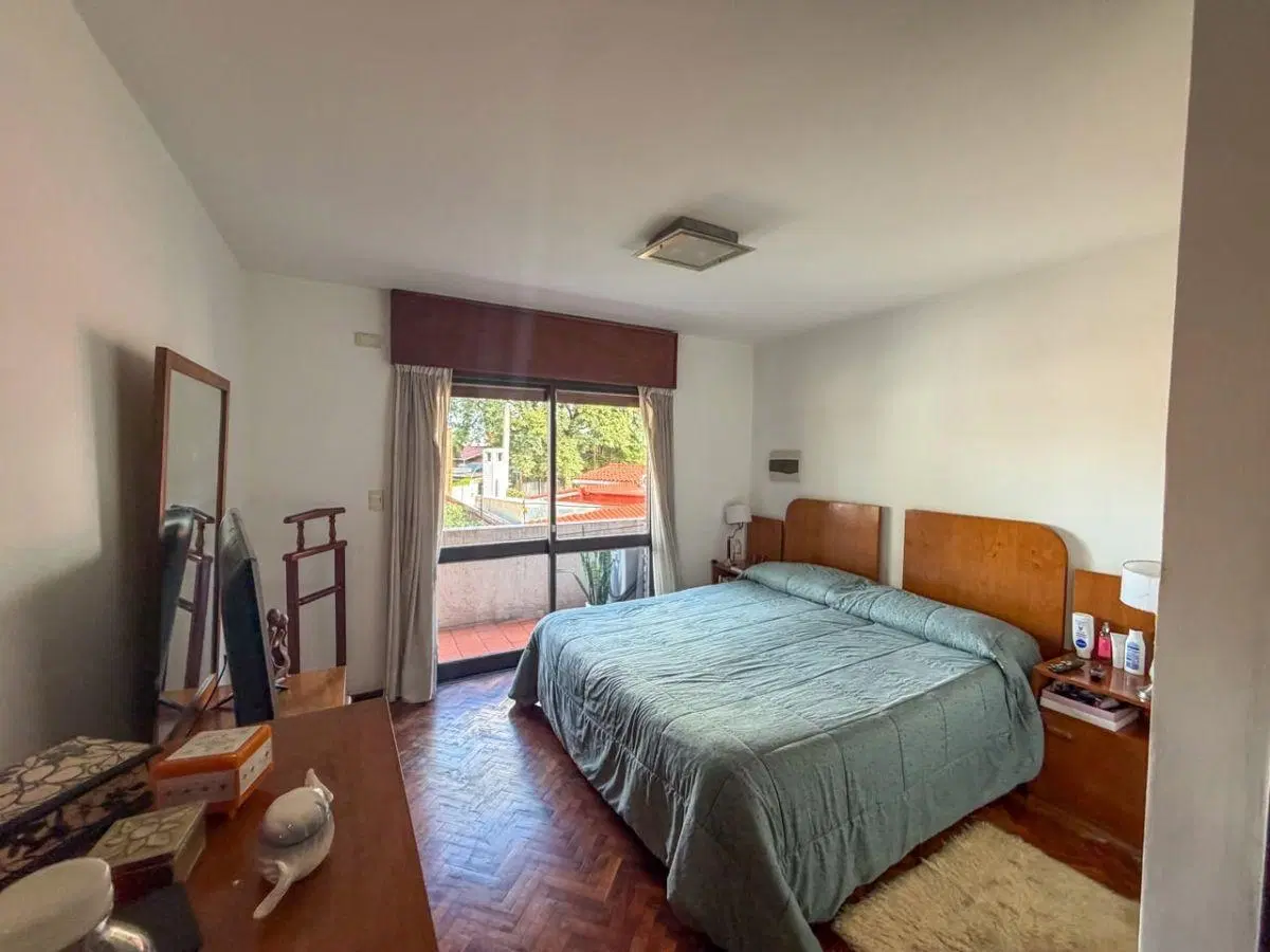 Casa En Venta En Corazón De Manzana. Excelente Ubicación. Dos Casas, Ideal Inversión O Renta. 3