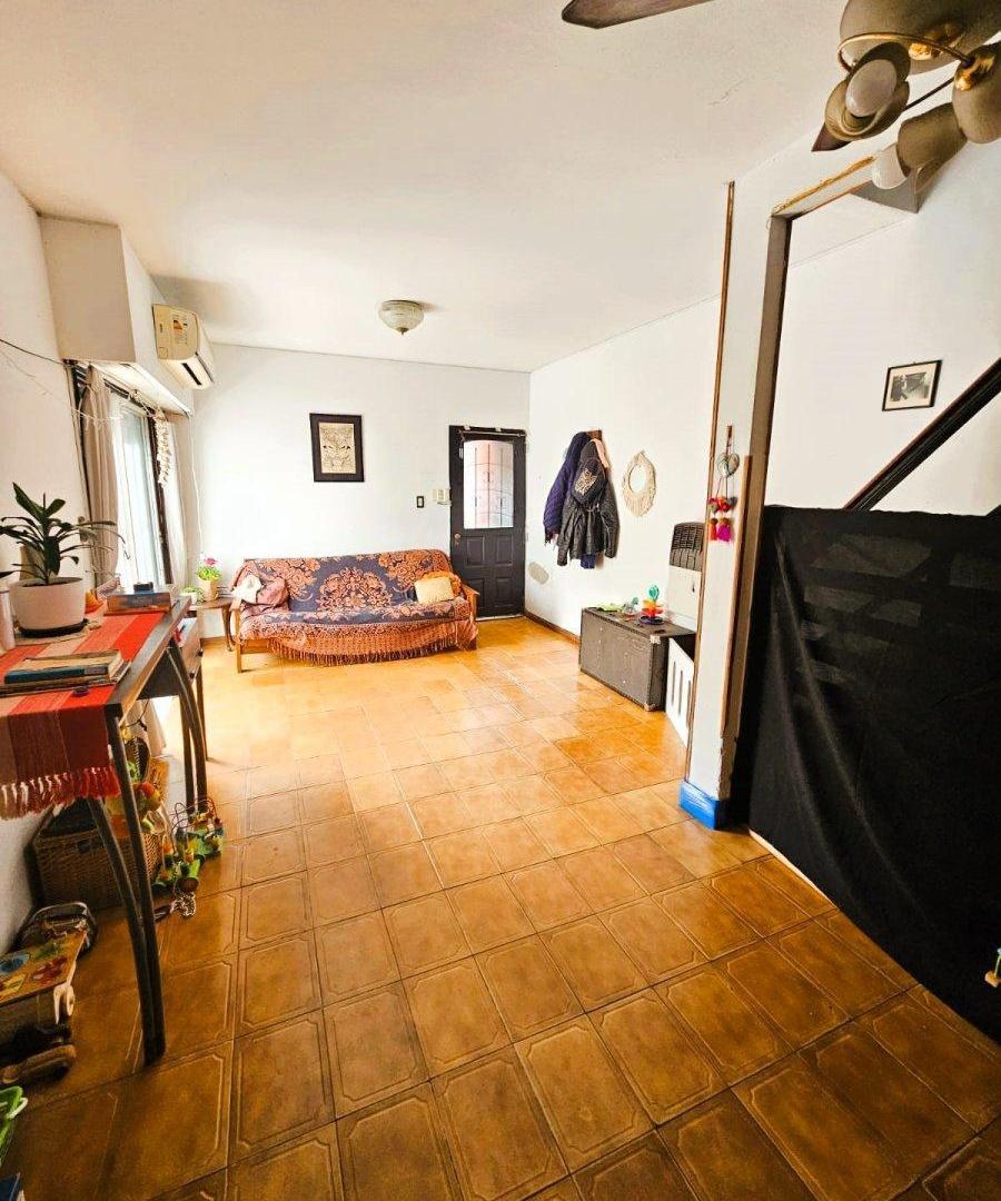 Casa de pasillo - Pasco 3800