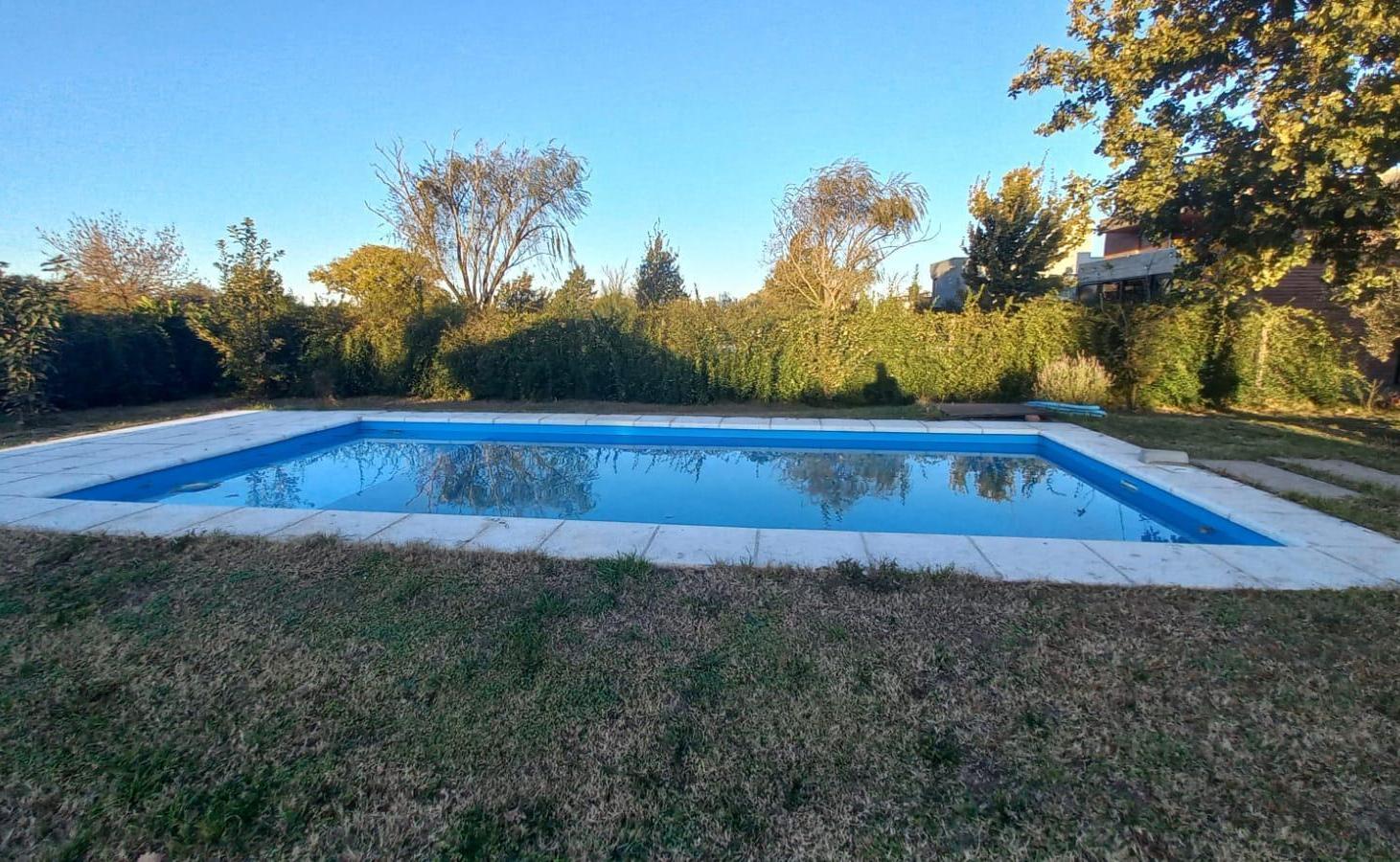 Casa de categoría en Valle Del Golf