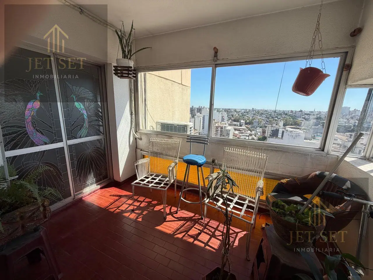 Venta Departamento 6 Ambientes Zona CENTRO | Con Balcón y SUM 2