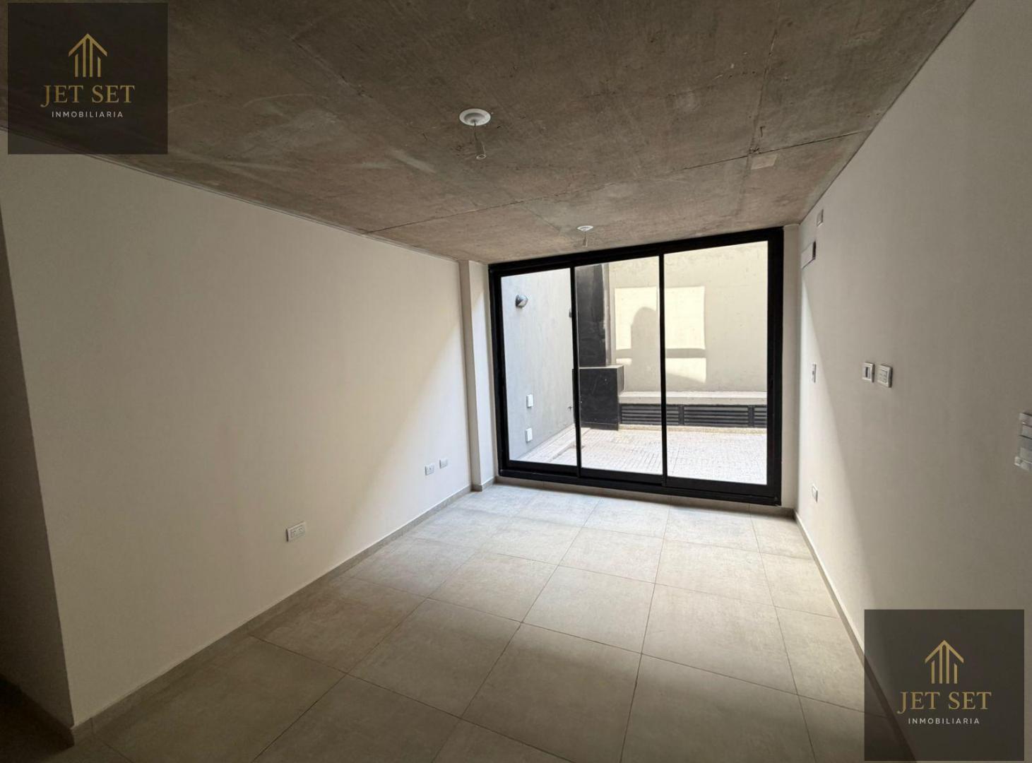 Foto de Cochera VENTA LIFE LAS HERAS CENTR, imagen 4