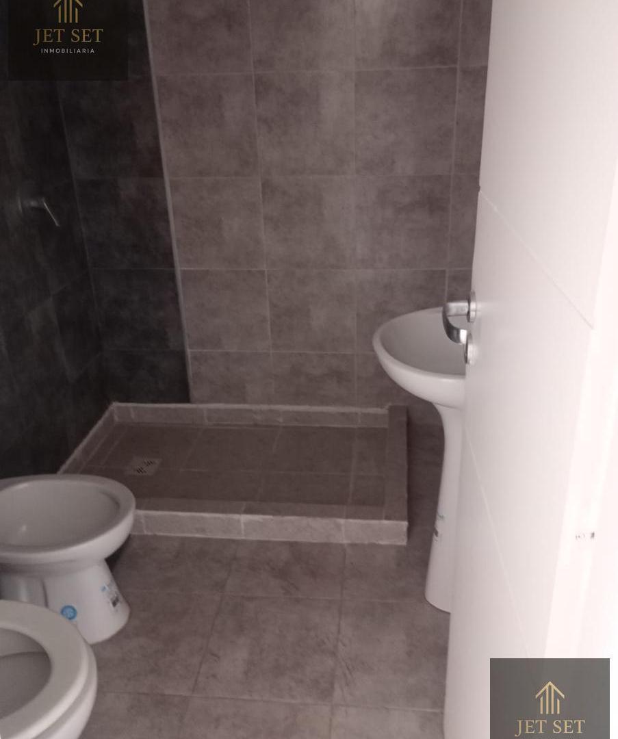 Foto de Alquiler Departamento 1 Dormitorio en General Paz, con PATIO INTERNO y APTO MASCOTAS, imagen 4