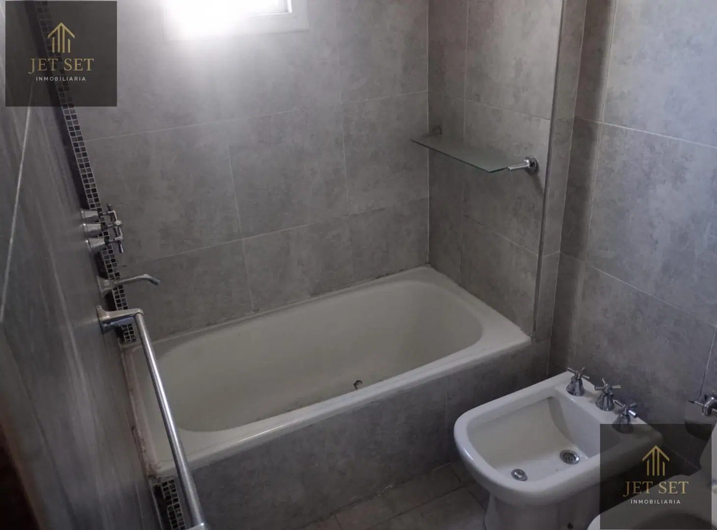Departamento en VENTA - 2DOR- BALCÓN - INTERNO 5