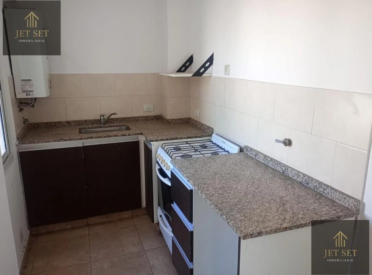 Departamento en VENTA - 2DOR- BALCÓN - INTERNO 3