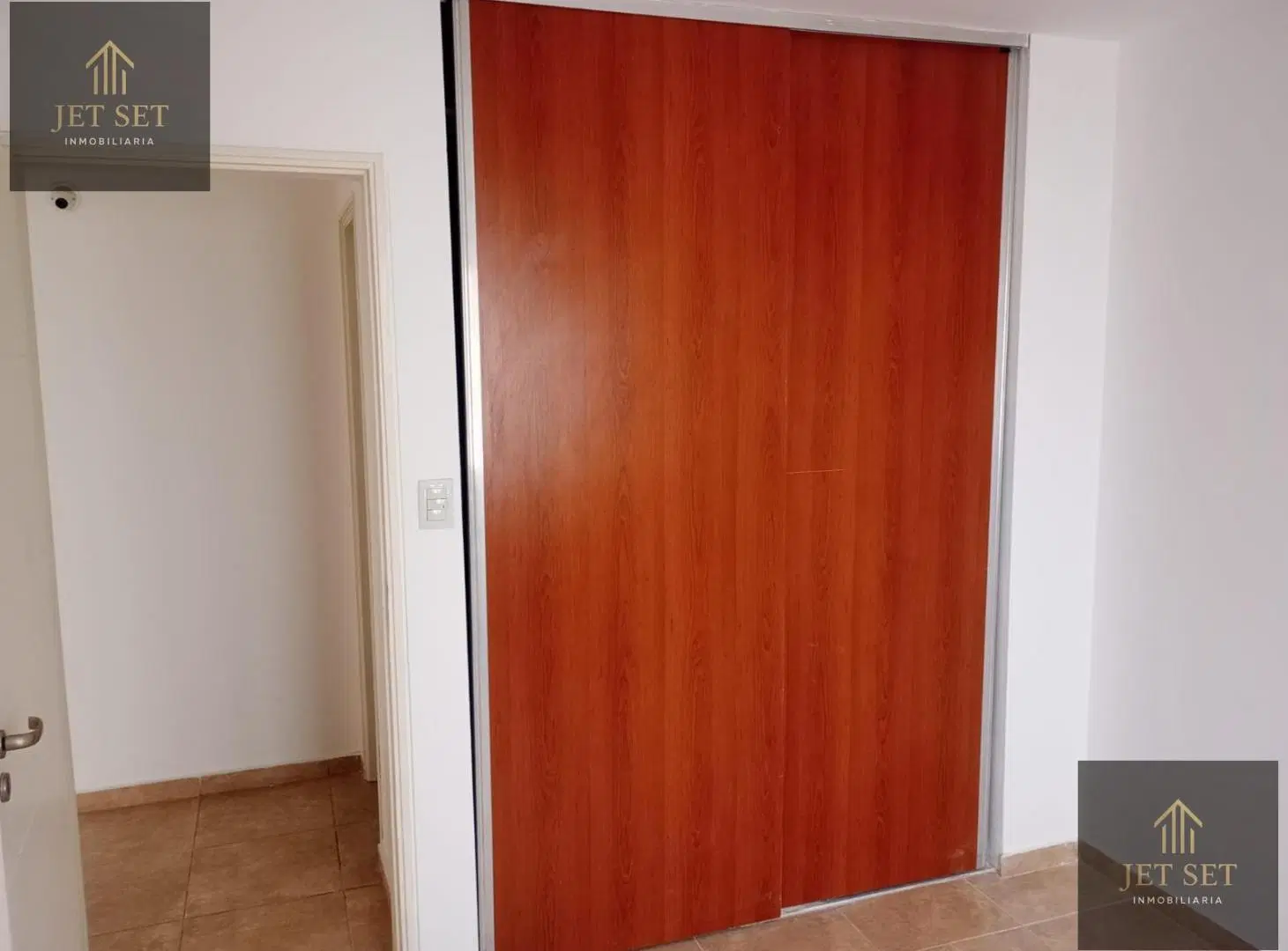 Departamento en VENTA - 2DOR- BALCÓN - INTERNO 2