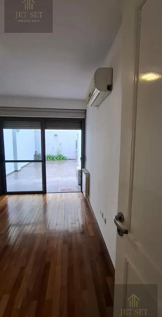 Departamento de 2 Dormitorios en Alquiler en Cofico, con Cochera 4