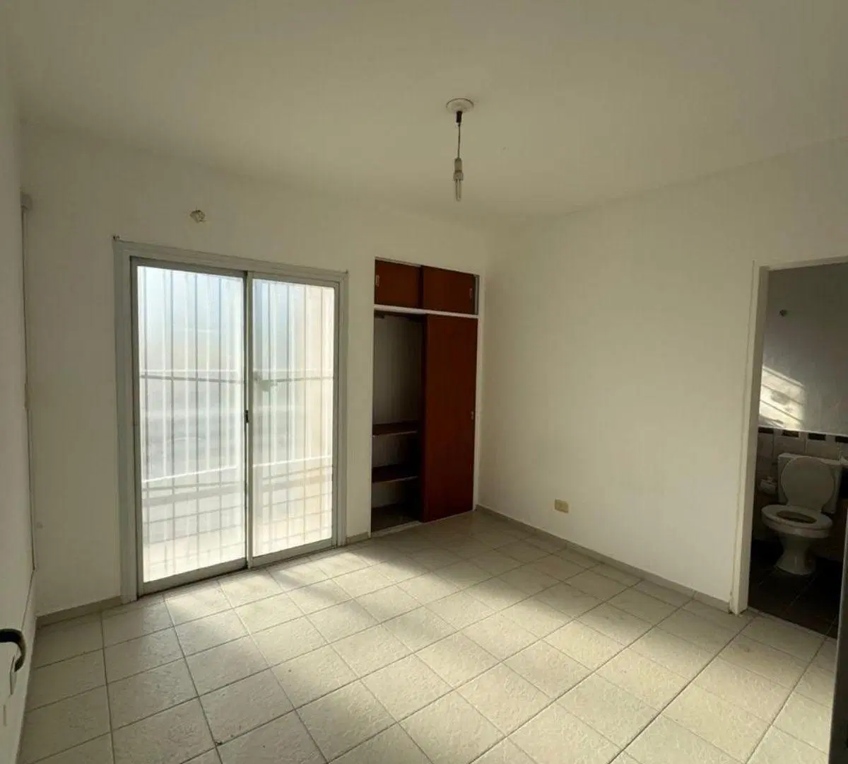 Venta PH 2 Locales 2 Departamentos en Juan XXIII 4