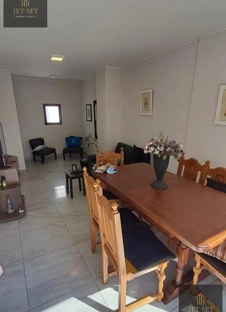 Venta Departamento 2 Dormitorios en Zona Centro, con BALCÓN y TERRAZA 5