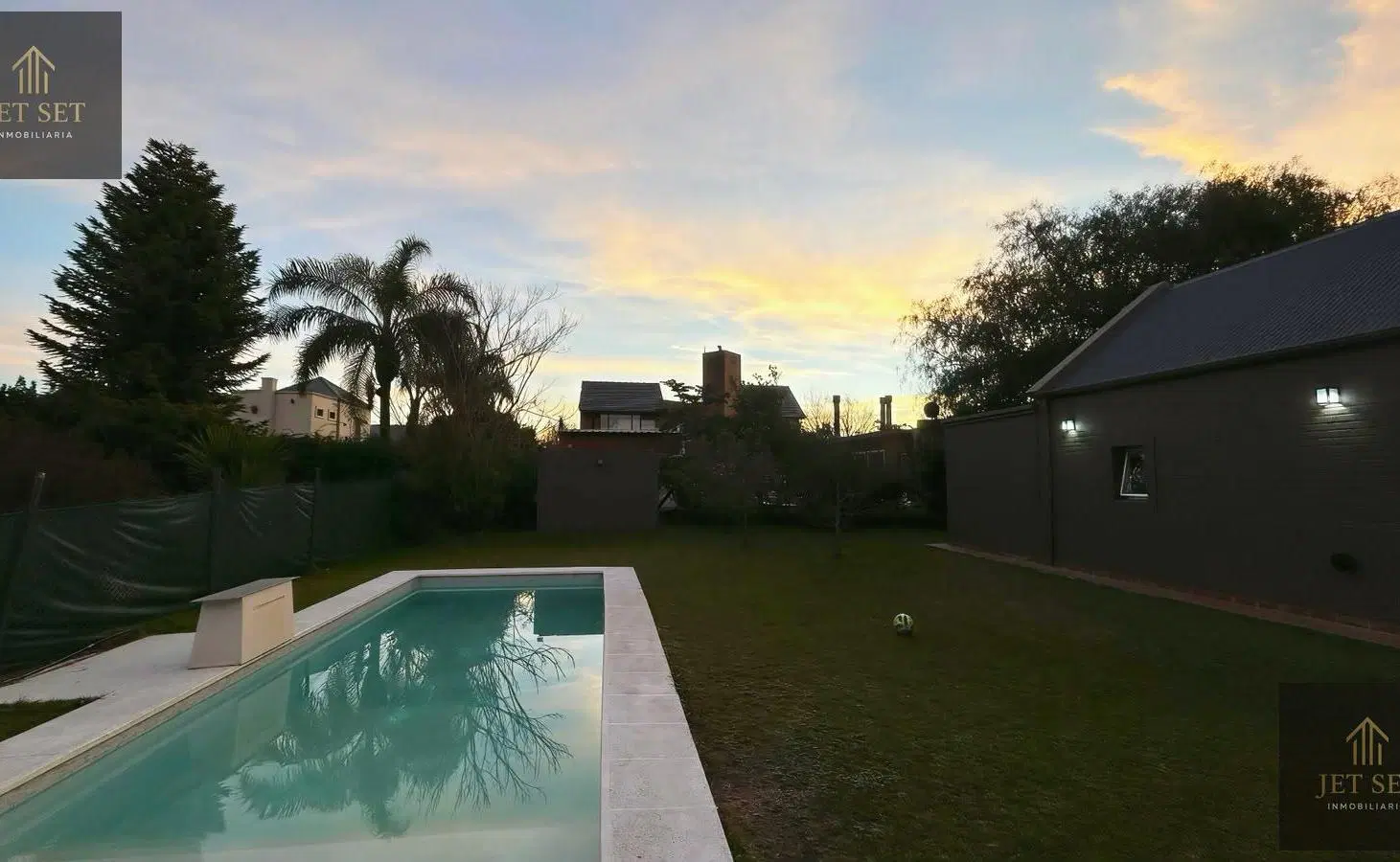 Alquiler Casa 3 Dormitorios en Valle Escondido, con JARDÍN y SEGURIDAD 24 HORAS 3