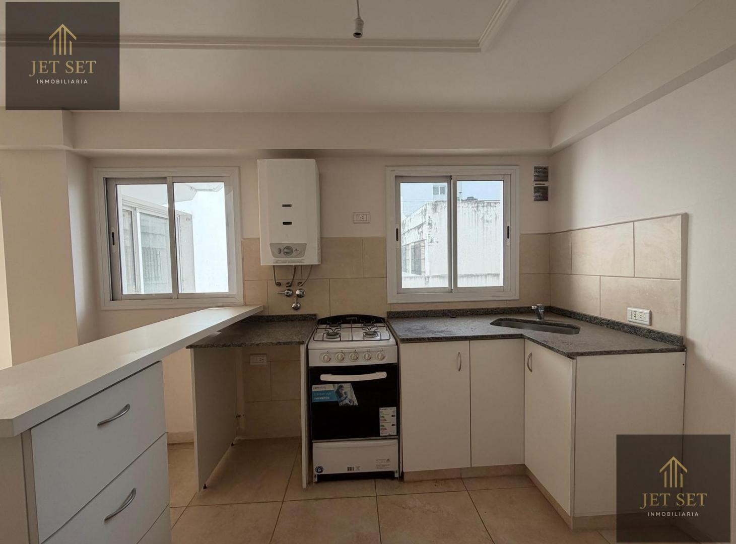 Foto de Alquiler Departamento 1 Dormitorio en General Paz, con BALCÓN y APTO, imagen 1