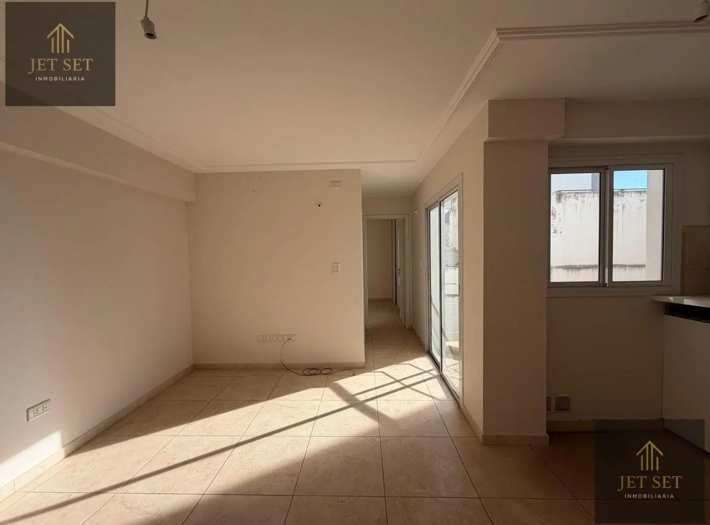 Alquiler Departamento 1 Dormitorio en General Paz, con BALCÓN y APTO MASCOTAS 3