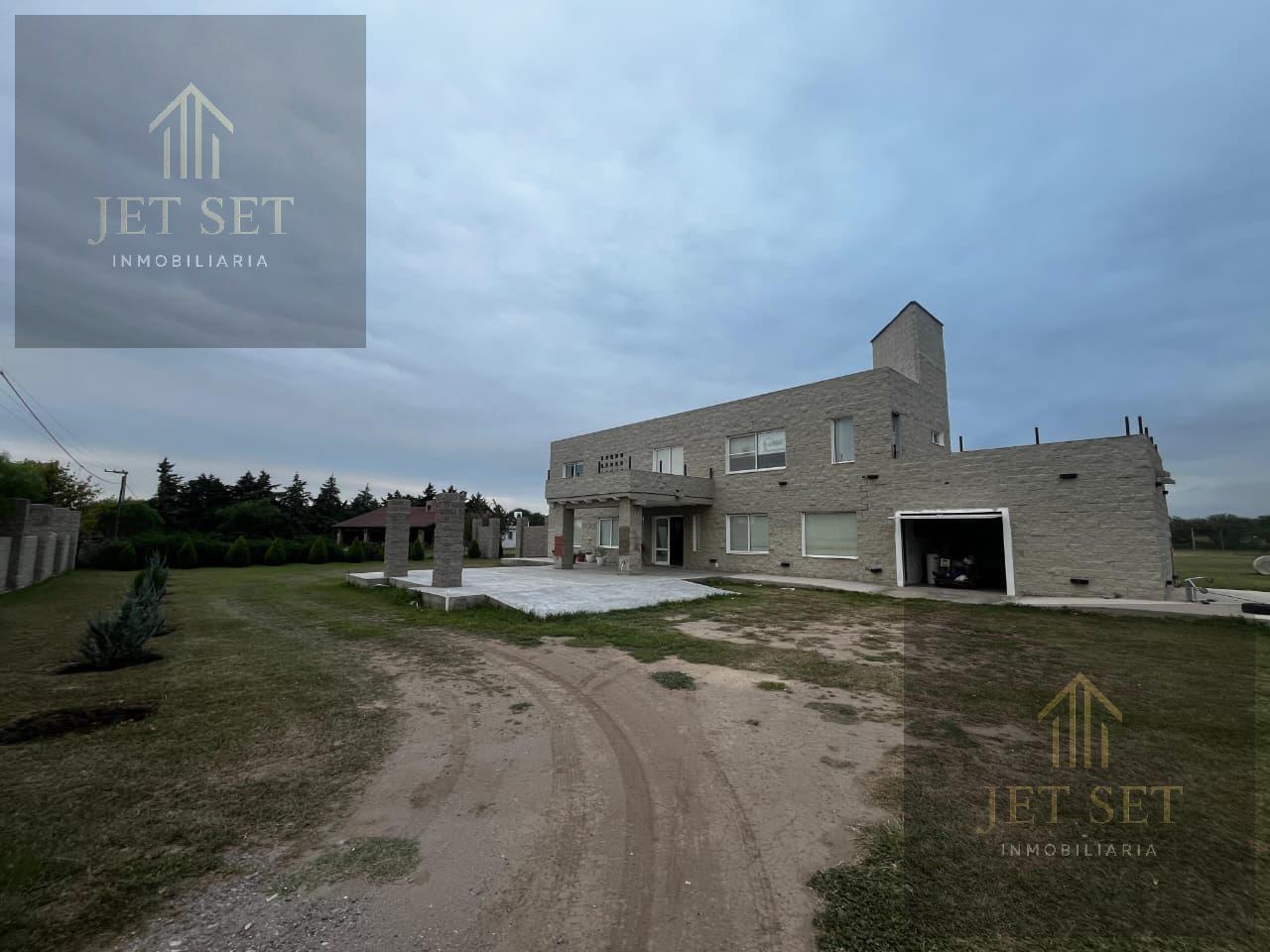 Foto de Venta Casa 3 Dormitorios en Villa Parque Santa Ana | 2 Plantas con, imagen 3