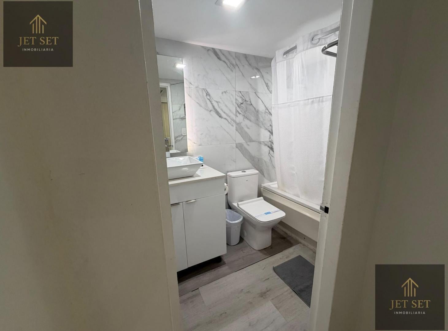 Foto de Venta de departamento en Sunny Isles, Miami beach, 1 dormitorio 1 baño, imagen 5
