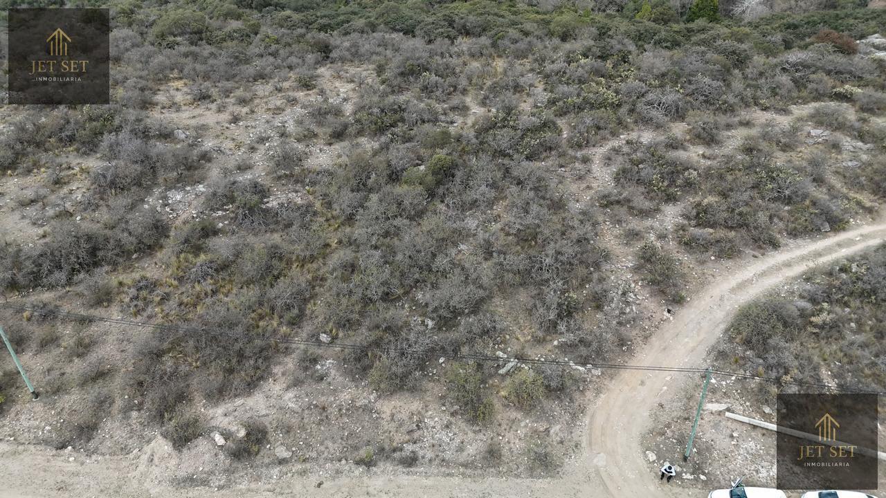Foto de VENTA DE Terreno en La Falda 800 METROS, imagen 4