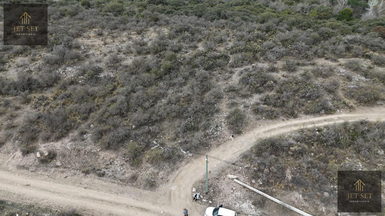 Foto de VENTA DE Terreno en La Falda 800 METROS, imagen 2
