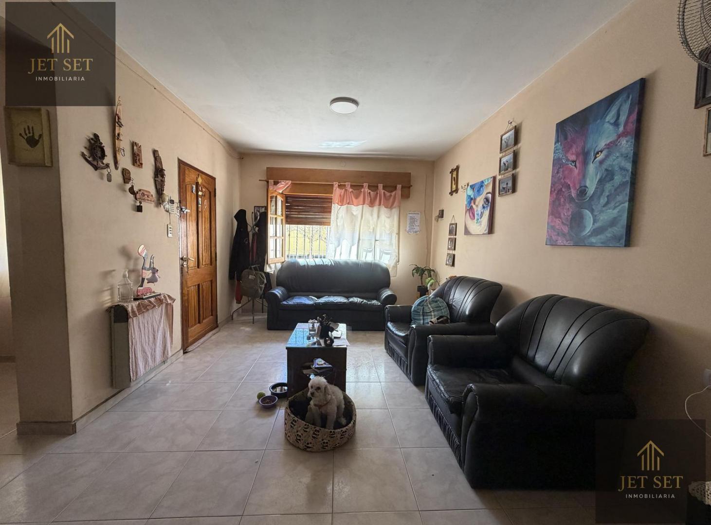 Foto de Casa en VENTA | 4 DORM | 2 BAÑOS | B° LOS PLÁTANOS- FINANCIACION, imagen 4