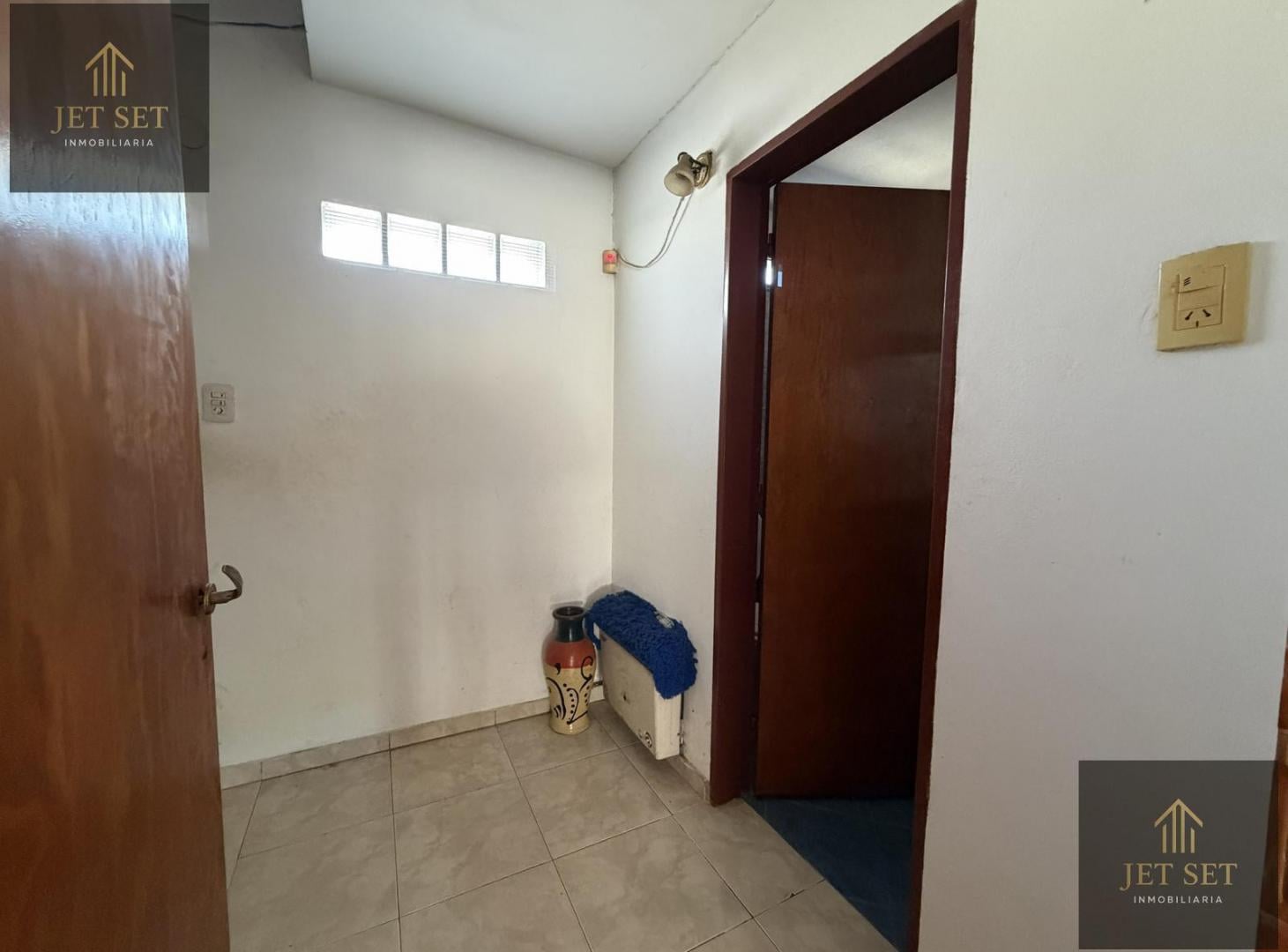 Foto de Casa en VENTA | 4 DORM | 2 BAÑOS | B° LOS PLÁTANOS- FINANCIACION, imagen 3