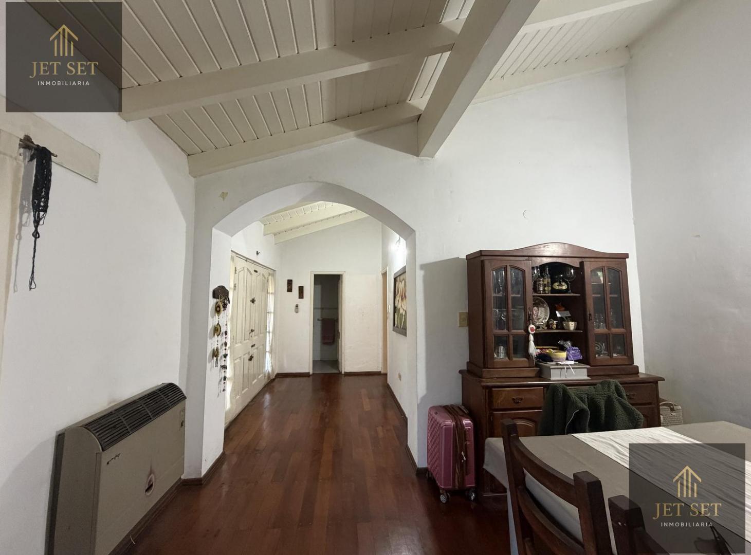 Foto de Casa en VENTA | URCA | 3dor-4ba | Pileta, imagen 3