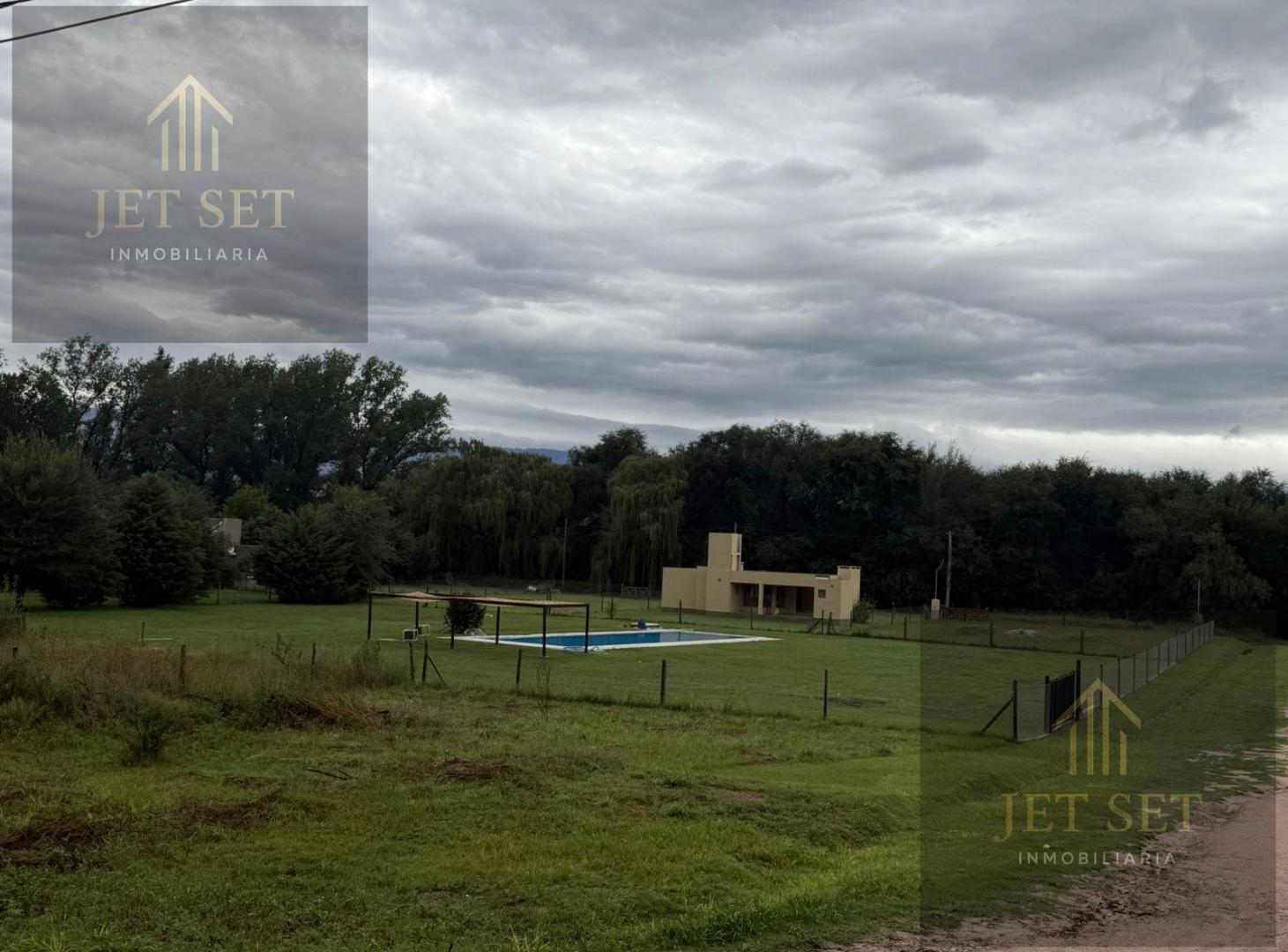 Foto de VENTA DE Terreno en Villa Cura Brochero 3000 METROS PILETA, imagen 3
