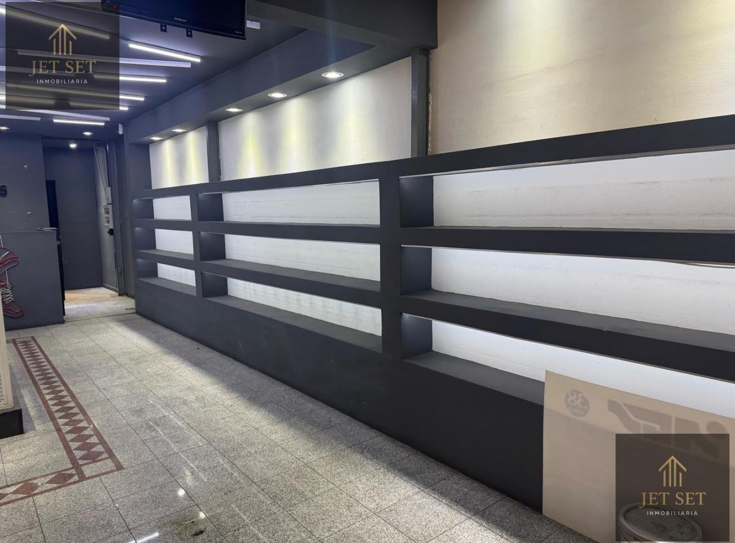 Foto de Alquiler local comercial pleno centro de Cordoba. 9 de julio y General, imagen 5