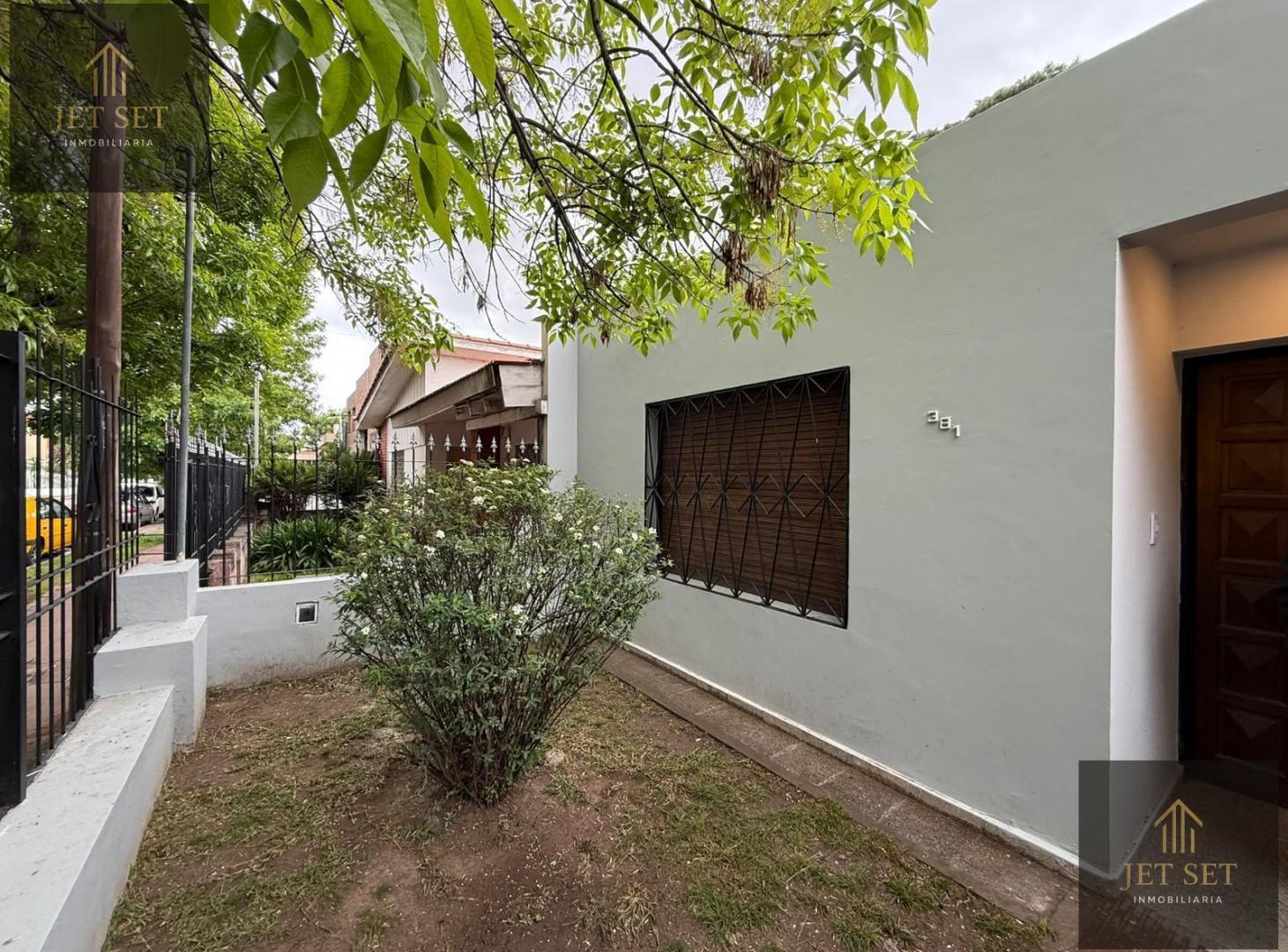 Foto de Casa en venta en Quebrada de las Rosas |2 dorm. escritorio|Una, imagen 3
