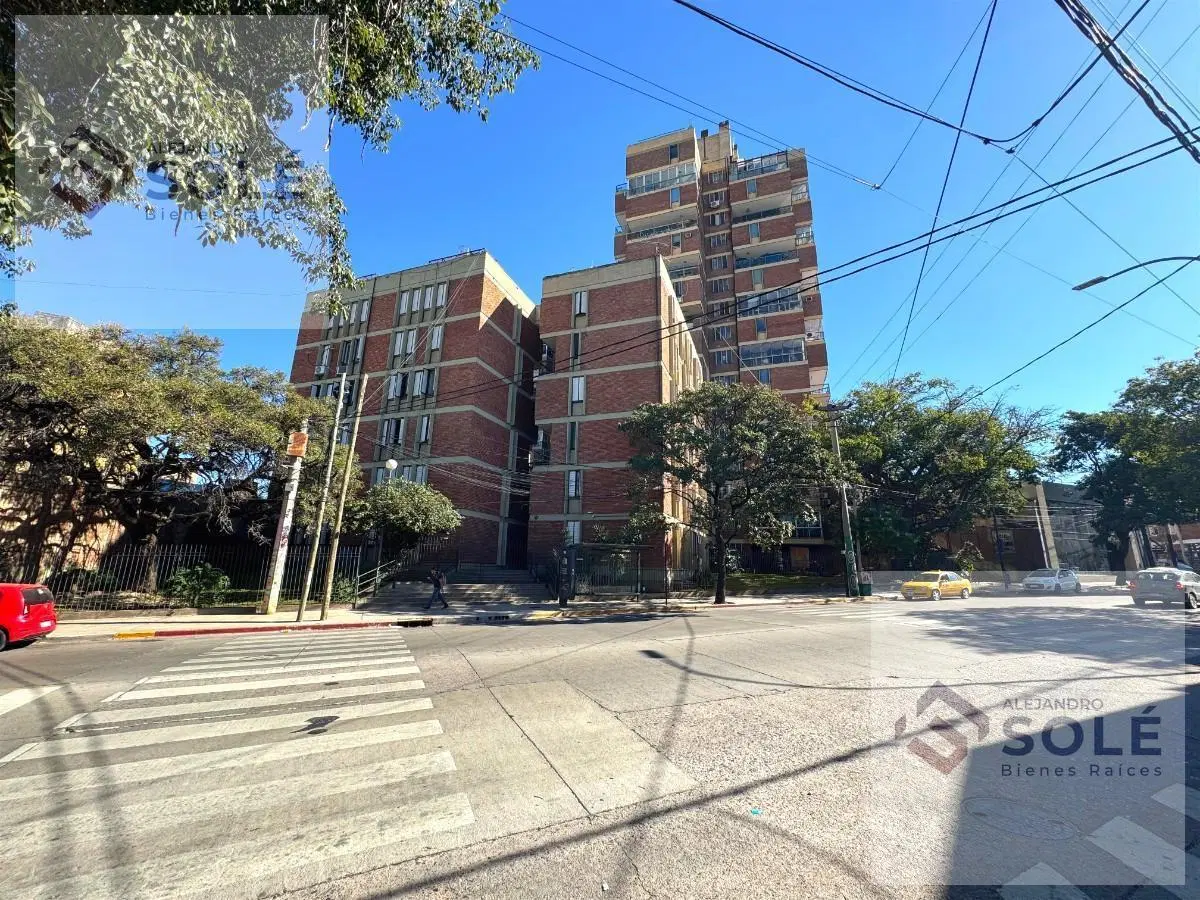 Dto. 2 dorm. piso 13° vista abierta, complejo cerrado — Providencia 2