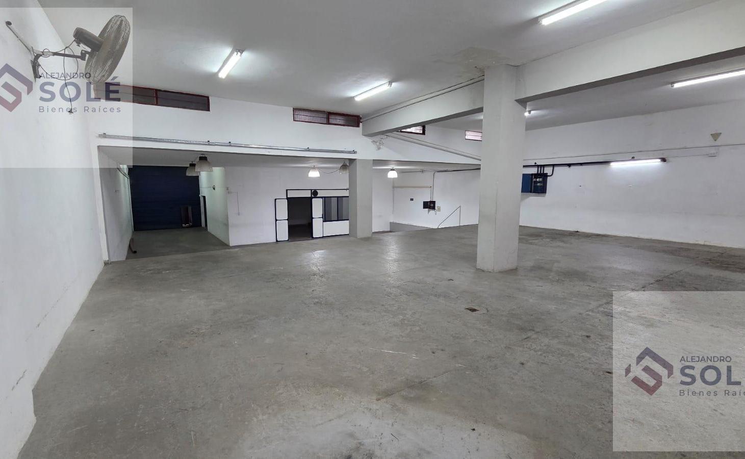 Foto de Local Comercial Dos Plantas Ingresos Independientes 600 m2, imagen 2
