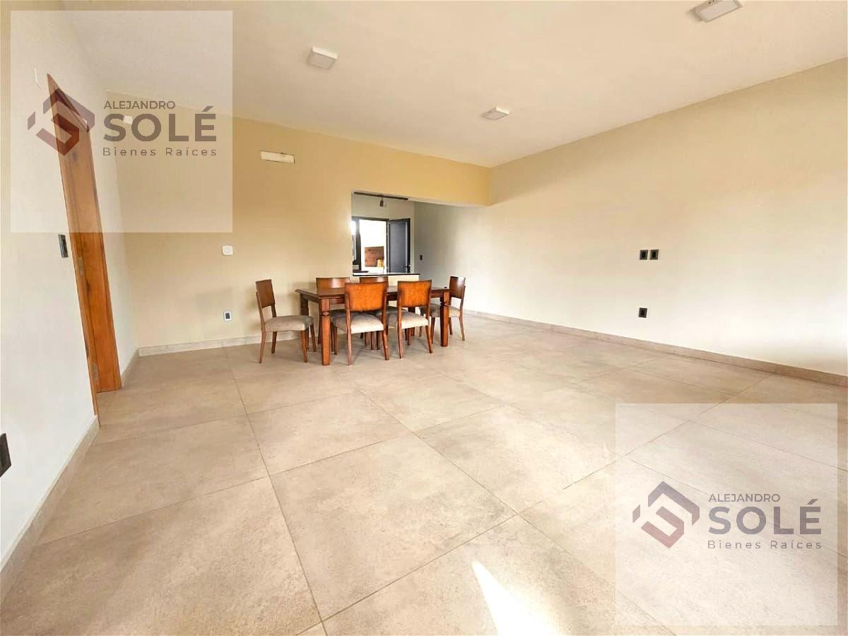 Foto de Casa a La Venta En Barrio Del Golf - Apto Credito, imagen 2